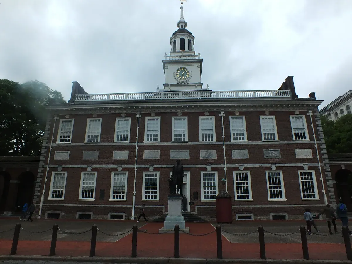 Independence Hall in Philadelphia on a Niagara Falls tour from NYC, New York
